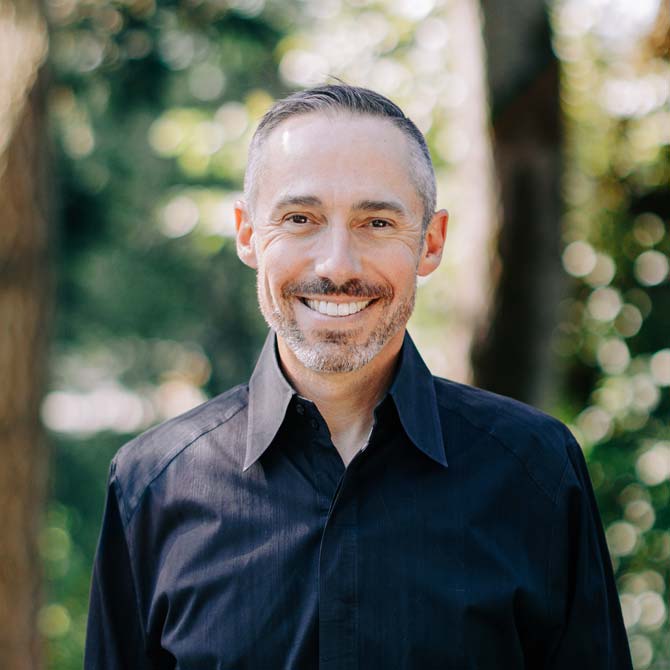 Dr. Carson Kutsch