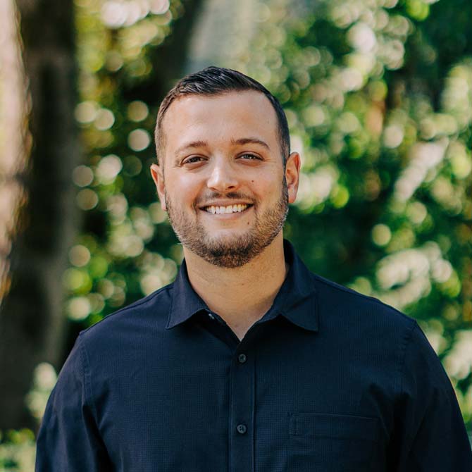 Dr. Devin Bowyer